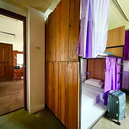 פוארטו גאלרה Uncharted Hostel מראה חיצוני תמונה